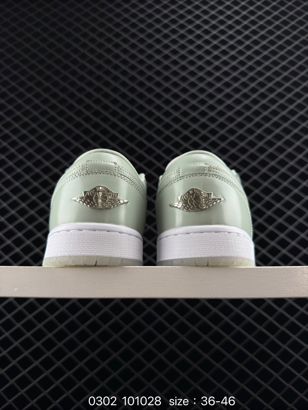 Jordan Air Jordan 1 Low SE“Seafoam”